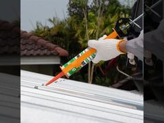 Silikon-Neutralglasklebstoff mit hoher Stabilität für Stahlplatten aus Kunststoff