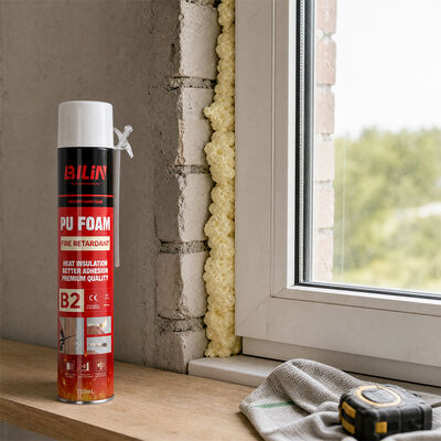 Qualität B2 PU Schaum Sprühisolierung Expandierender Polyurethanschaum zum Füllen und Abdichten von Tür- und Fensterfugen Fabrik